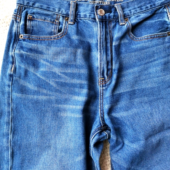 Nice American Eagle Regular Cut Jeans - Picture 2 of 6